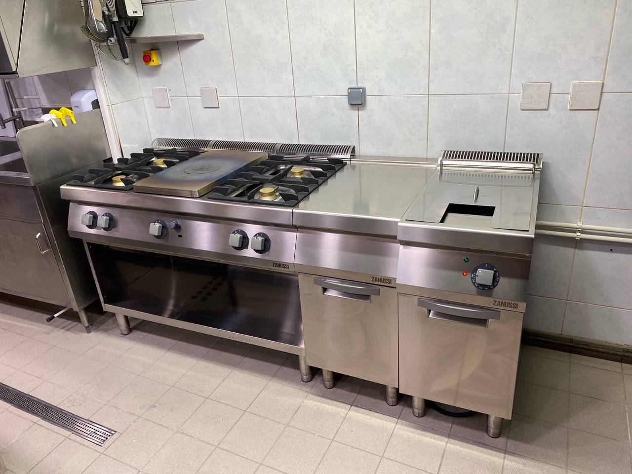 Installation d&#8217;une ligne cuisson au restaurant le Capriciosa à Strasbourg. Kingersheim 0